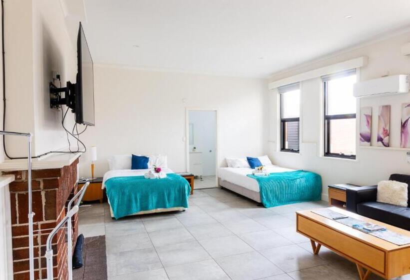 스탠다드 스튜디오, Exchange Hotel Goulburn