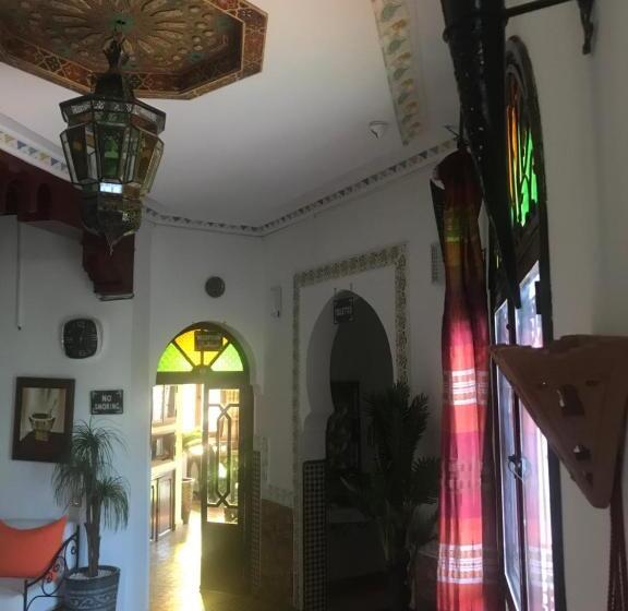스탠다드 트리플 룸, Les Jardins De Ryad Bahia
