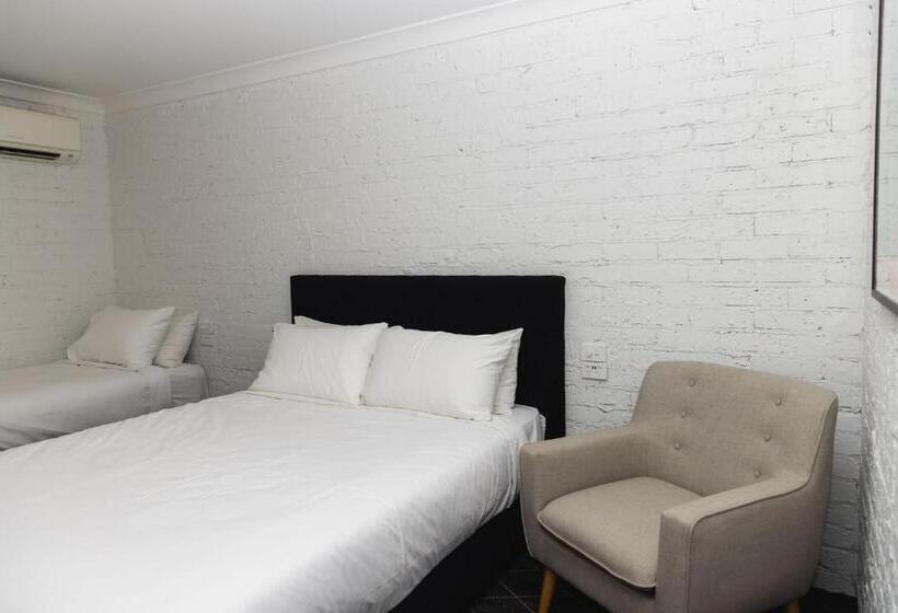 Номер Стандарт, Lakeview Hotel Motel