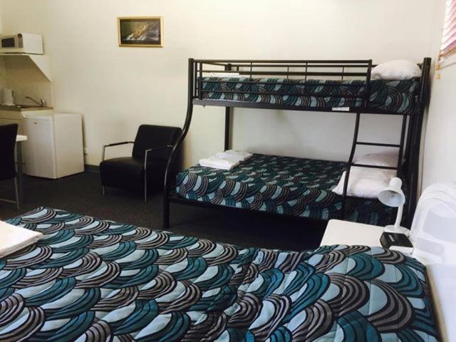 패밀리 룸, Springsure Overlander Motel