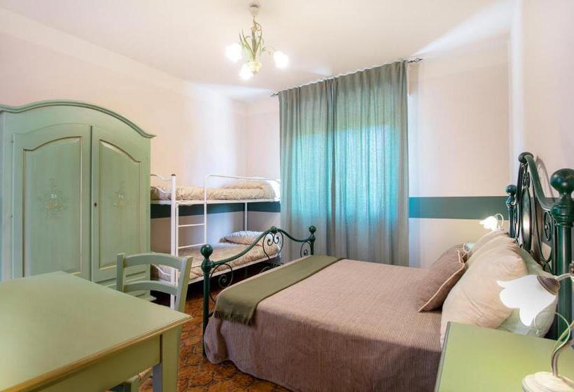 Четырехместный Номер Стандарт, Villa Ori B&b