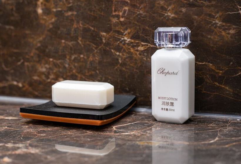 Номер Superior, Chengdu Boyun Jinjiang