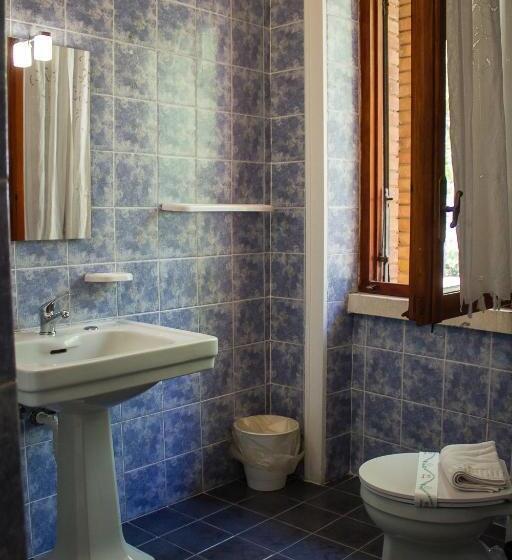 Номер Стандарт Трехместный, Villa Sarina