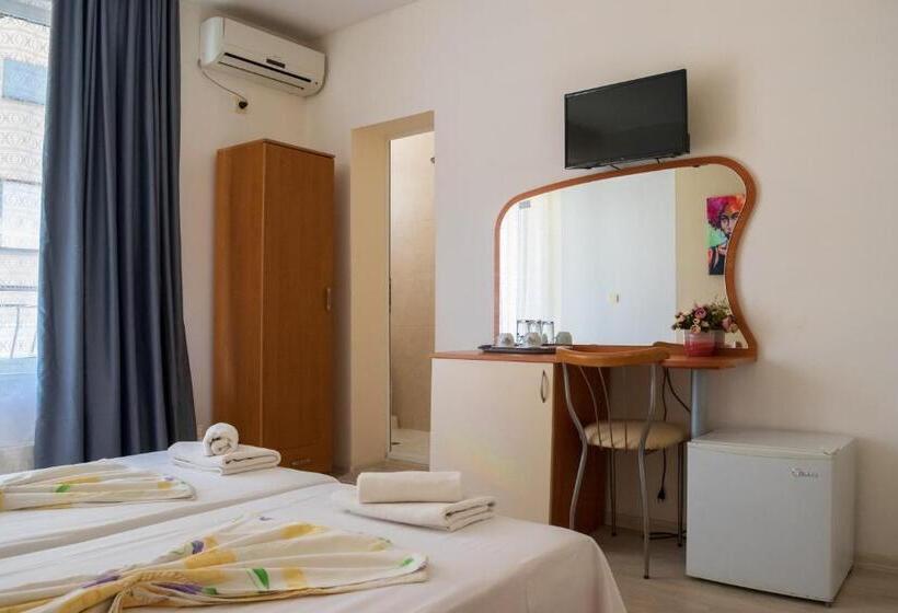 اتاق استاندارد, Guest House Eos