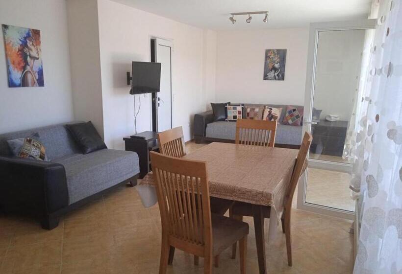 آپارتمان 2 خوابه, Guest House Eos