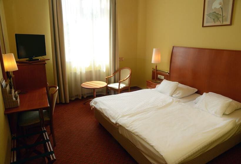 Номер Стандарт, City Partner Park Hotel Pelikan