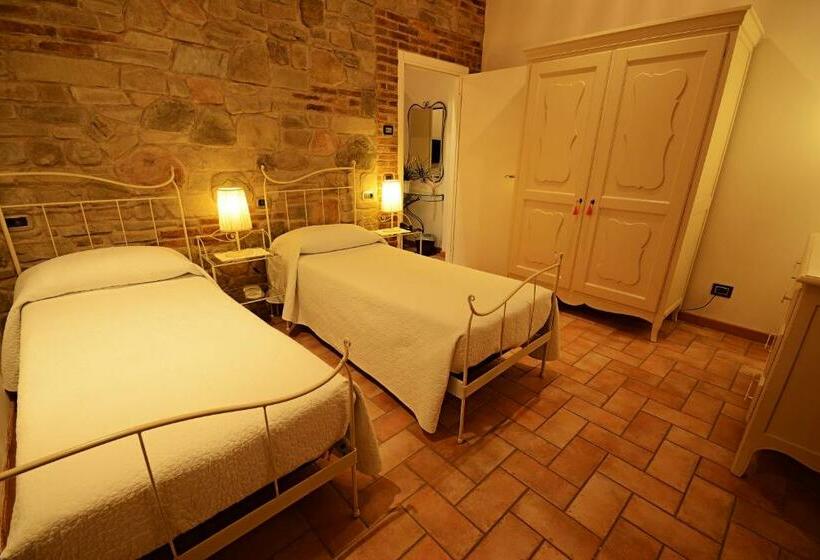 Номер Стандарт, Locanda Gli Ulivi