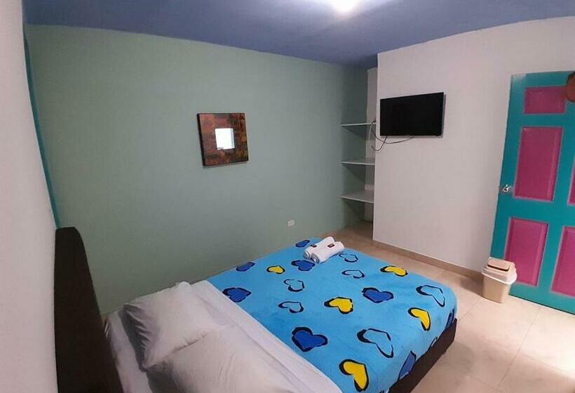 스탠다드 룸, Hostal Johnnier