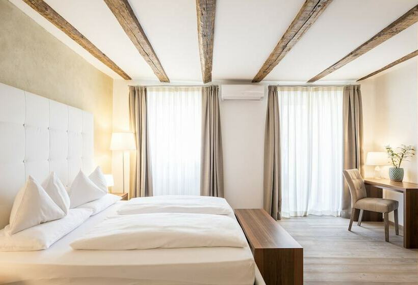 Полулюкс, Boutique Hotel Zum Rosenbaum