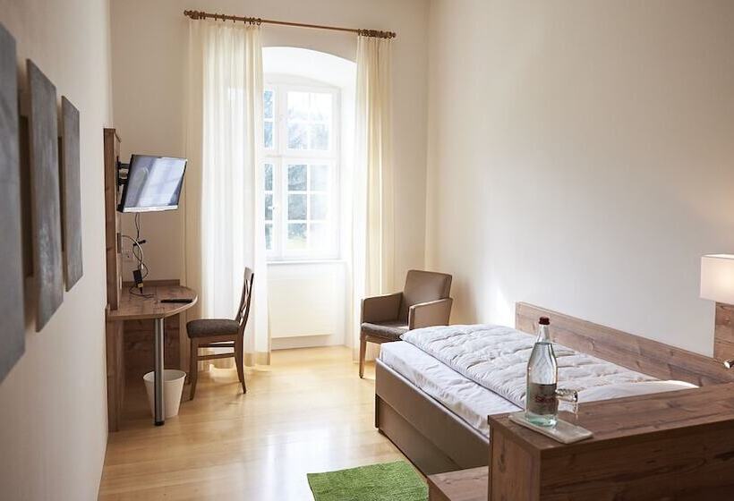 Номер Стандарт Индивидуальный, Klosterhotel Kreuz