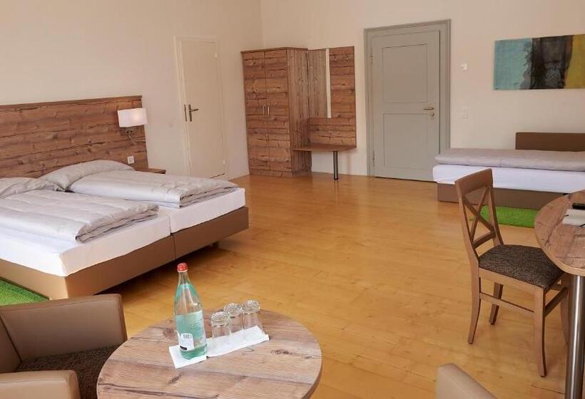 Номер Стандарт Трехместный, Klosterhotel Kreuz