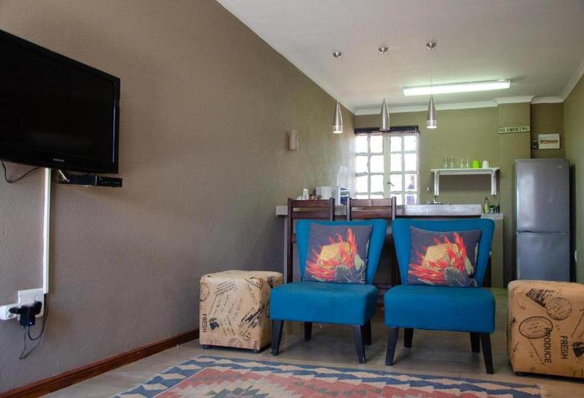 샬레, Desert Dew Guest House