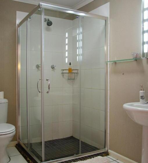 Шале Deluxe 1 Спальня, Desert Dew Guest House