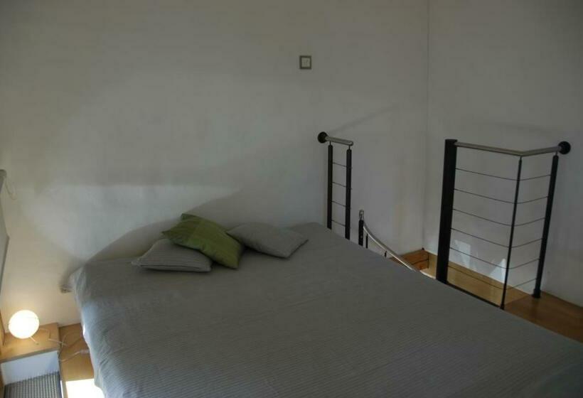 Семейное Студио, Guesthouse Les Mignardises