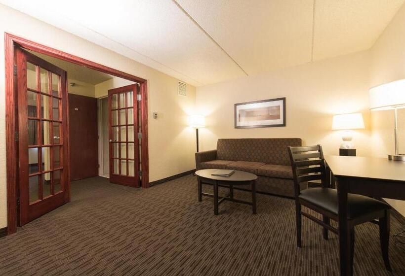 Люкс Deluxe Кровать Кинг, Americinn By Wyndham Mounds View Minneapolis