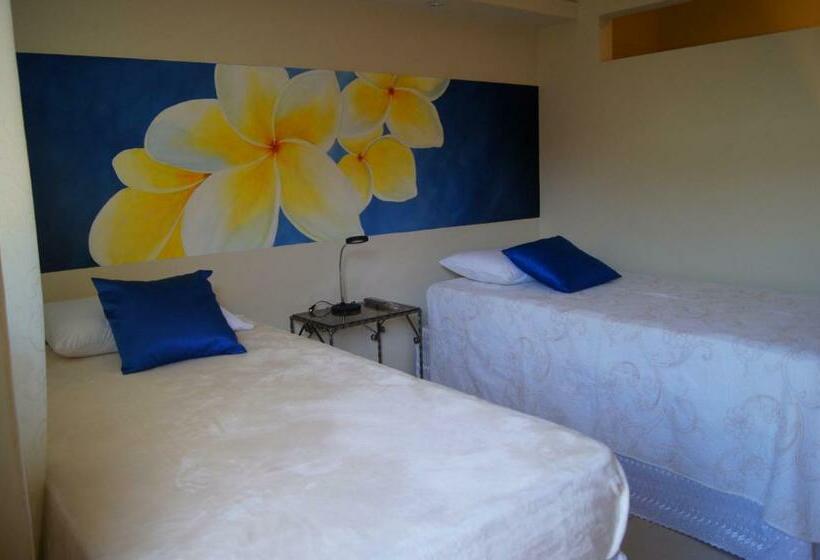 Номер Deluxe, La Residencia Inn