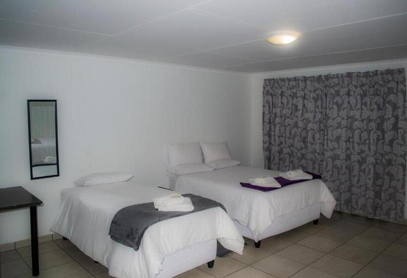 Семейный Номер, La Palma Lodge