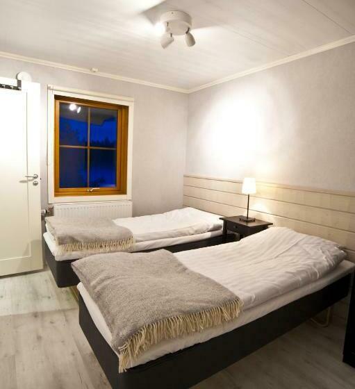 标准间, Pinetree Lodge
