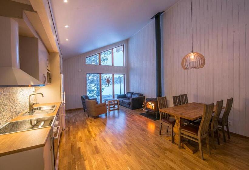 2 Bedrooms Apartment Lake View, Pinetree Lodge