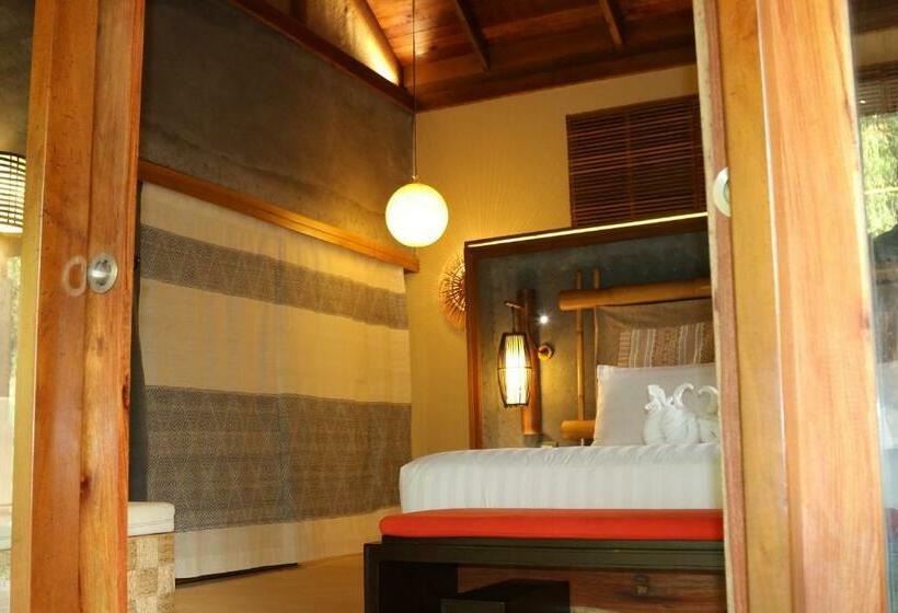 Вилла с 1 спальней и бассейном, Namkat Yorla Pa Resort