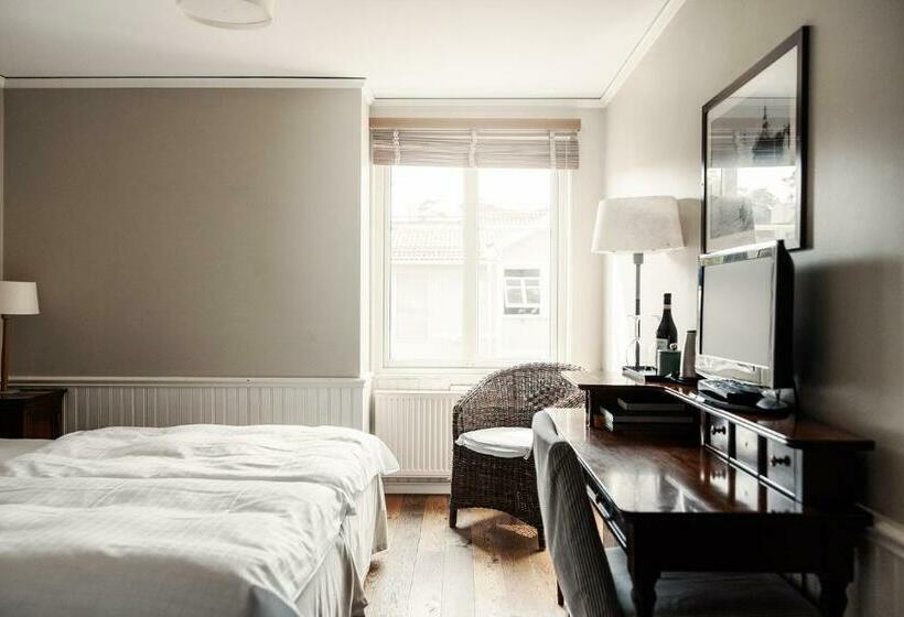 Номер Стандарт, Sandhamn Seglarhotell