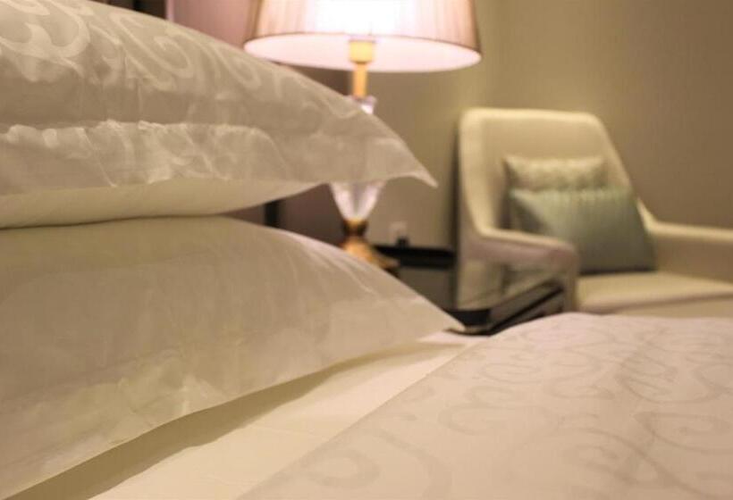 디럭스 주니어 스위트, Malfa Hotel Apartments