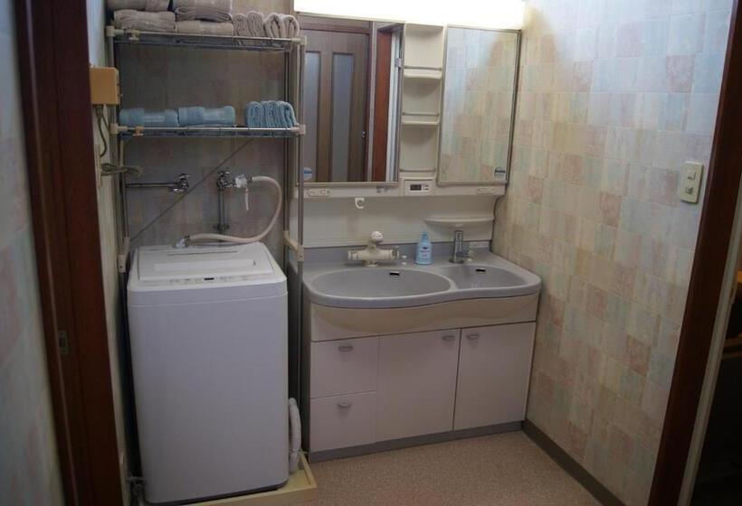 Дом 4 Спальни, Izari Village