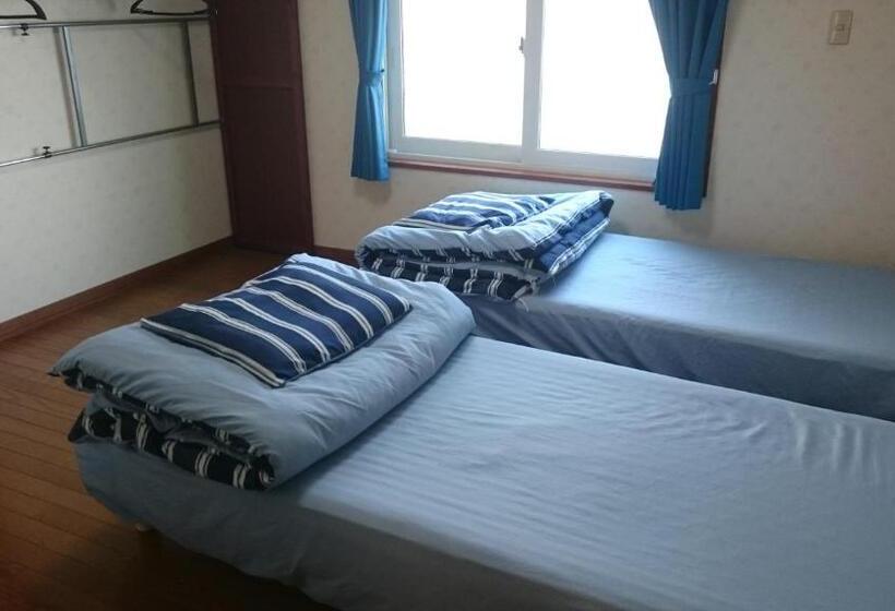 Дом 4 Спальни, Izari Village