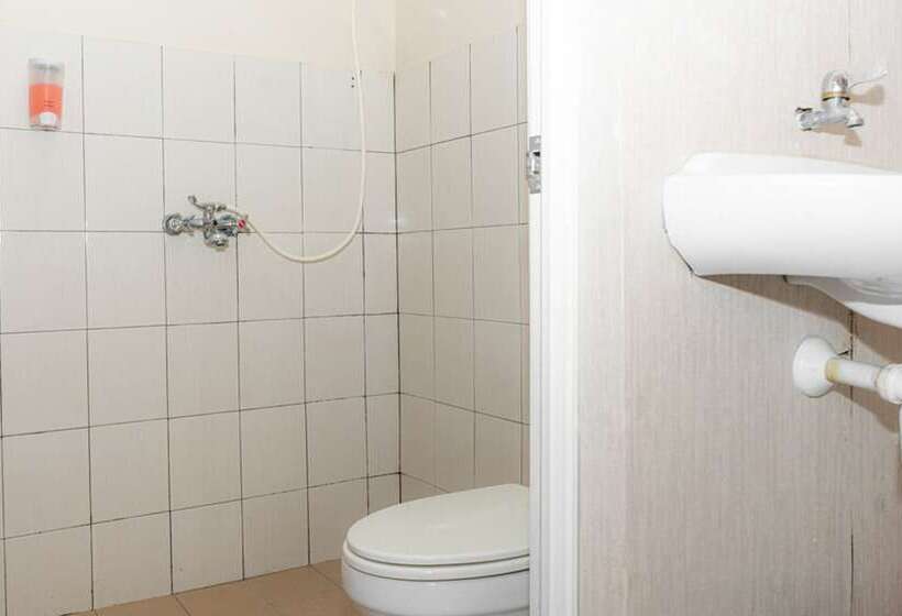 Номер Стандарт, Reddoorz Near Gajahmungkur Semarang