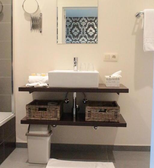 Номер Стандарт, B&b Nieuwhof