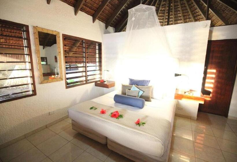 ویلای استاندارد با چشم‌انداز باغ, Breakas Beach Resort