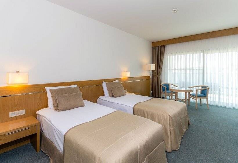 Номер Стандарт Вид на Сад, Grand Hotel Ontur Cesme