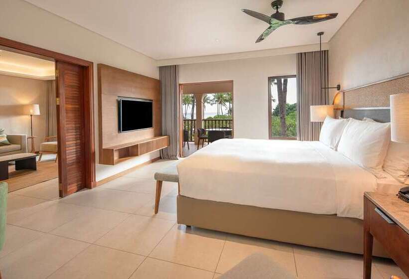 سوییت لوکس, Hilton Malta