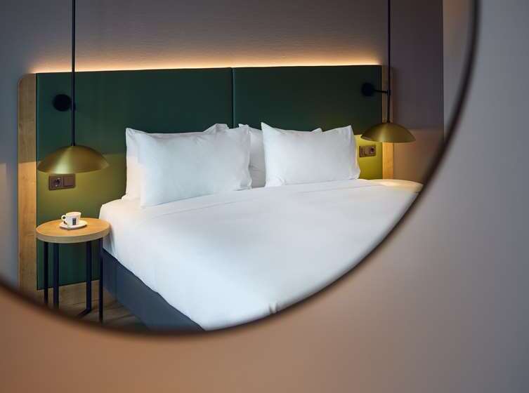 اتاق لوکس با تخت بزرگ, Hilton Malta