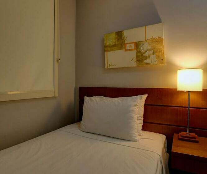 سوییت اجرایی, Roomo Bela Cintra