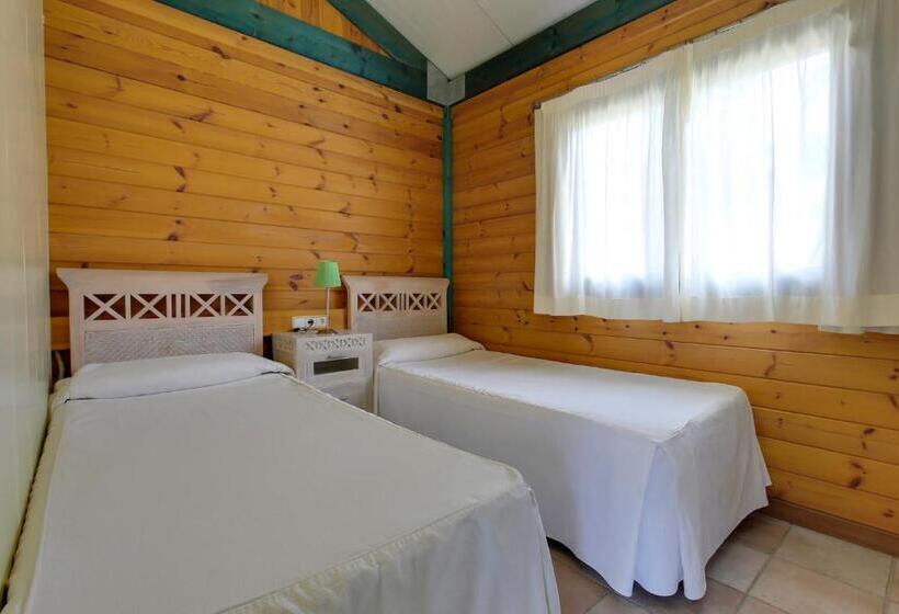 ツーベッドルーム　ヴィラ, Camping & Resort Sangulí Salou
