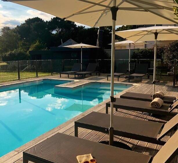 Апартаменты 1 Спальня Вид на Бассейн, Villa Mané Lann Maison D Hôtes & Spa
