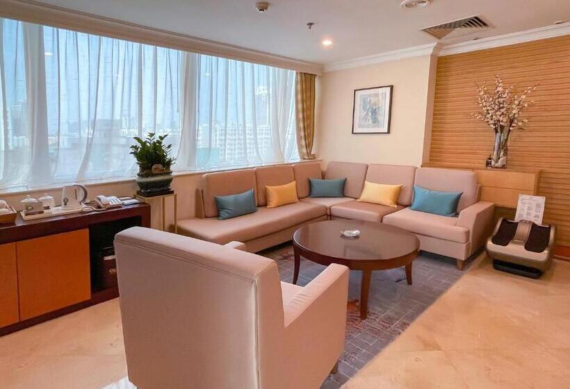جناح ديلوكس سرير كينج, China Mayors Plaza   Free Shuttle Between Hotel And Exhibition Center & Exhibitor Registration Count