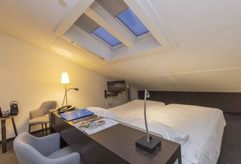 基本间, Fletcher Hotel Jan Van Scorel
