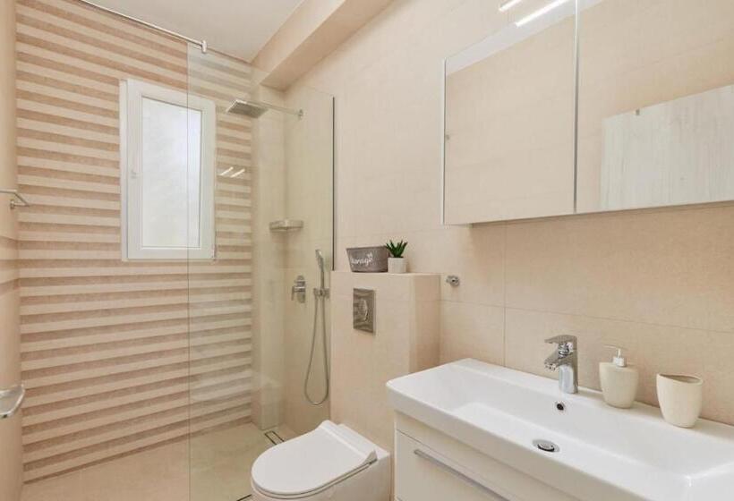 آپارتمان 3 خوابه, Petrovic Apartmani