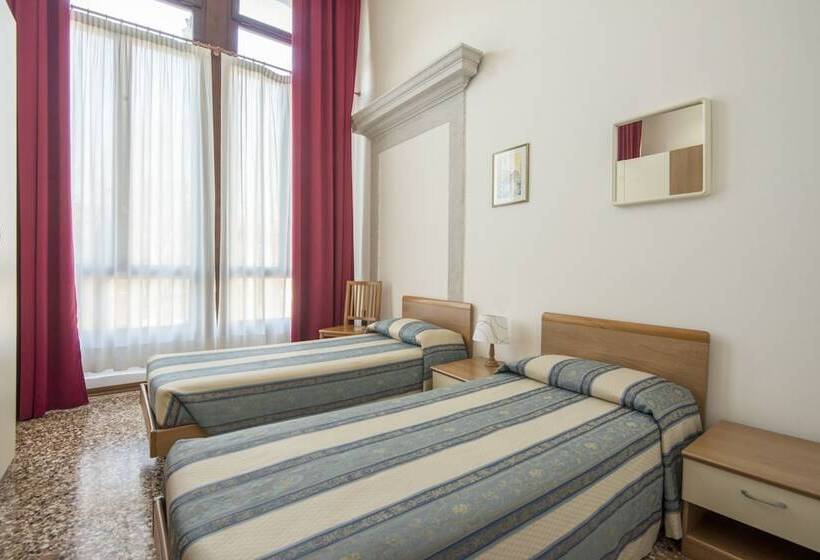 غرفة قياسية رباعية حمام مشترك, Casa Sant Andrea