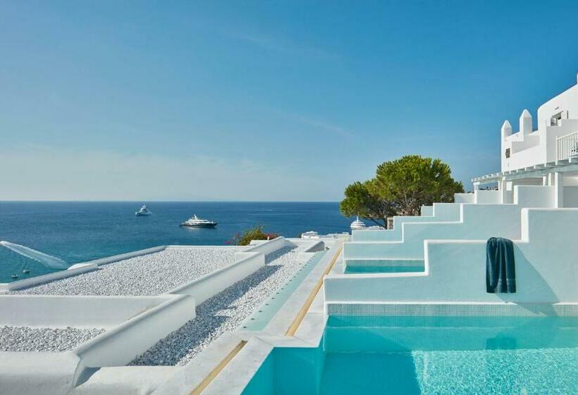 Номер Стандарт, Myconian Ambassador Relais & Chateaux