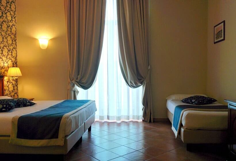 اتاق استاندارد سه نفره, Nuvo