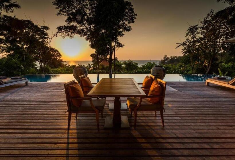 ویلای 3 خوابه, Trisara Villas & Residences Phuket