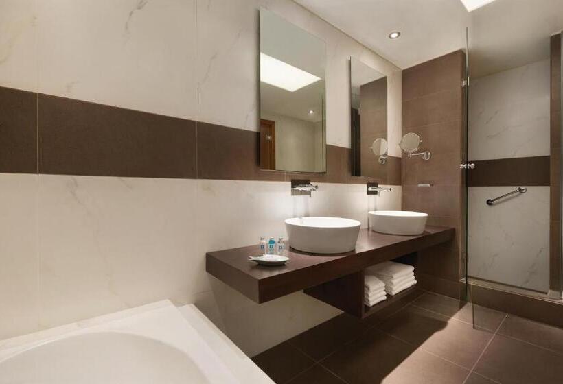 Люкс Deluxe Вид на Море, Wyndham Loutraki Poseidon Resort