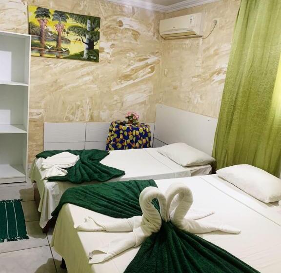 غرفة قياسية ثلاثية, Pousada Casa Porto