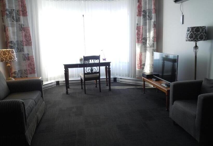 수피리어 룸 퀸 침대, L Auberge Du Lac St Pierre