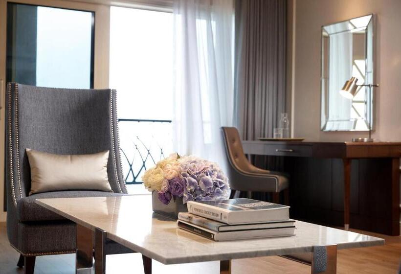 Люкс Премиум Вид на Море, Lotte Hotel Jeju