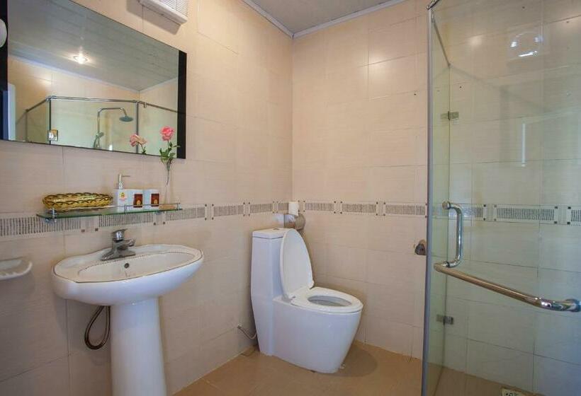 اتاق خانوادگی, Sapa Topaz  & Spa