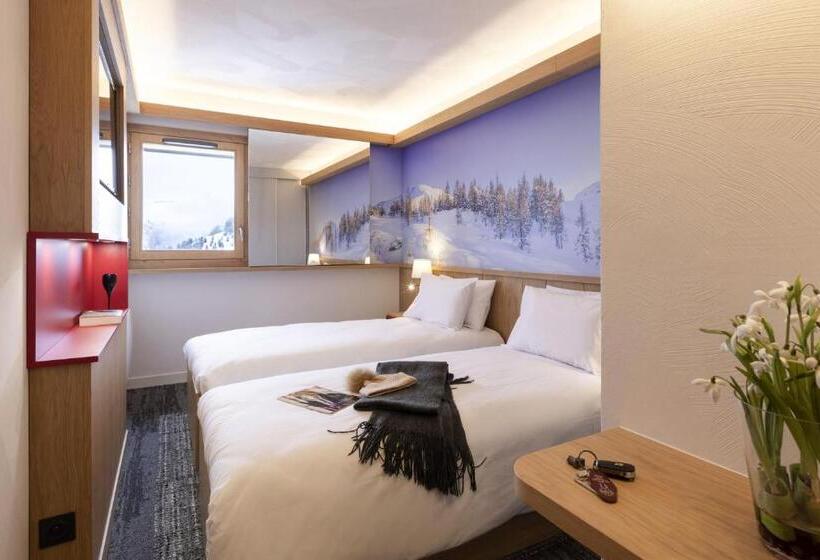 Номер Стандарт Трехместный, Hôtel Club Mmv Plagne 2000
